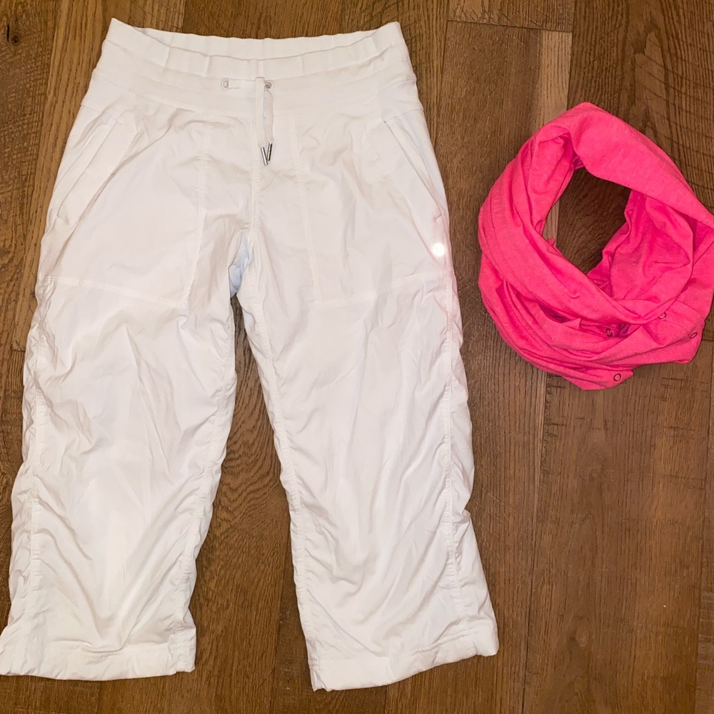 Lululemon pants/scarf
